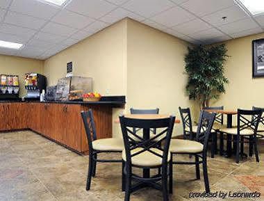Super 8 Monterey Hotell Restaurant bilde