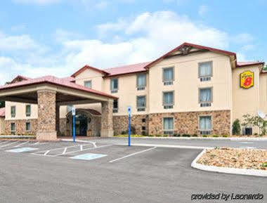 Super 8 Monterey Hotell Eksteriør bilde